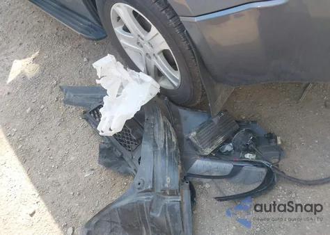 2006 Suzuki Grand Vitara Luxury z USA, uszkodzony, nr VIN JS3TE947764103834